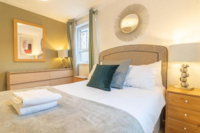 Merchant City Glasgow Green Apartment With Parking